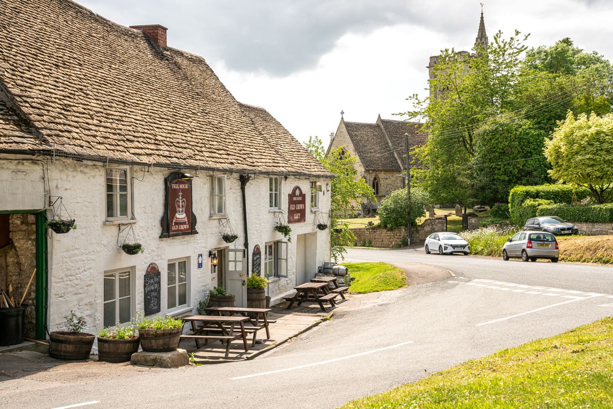 British pubs survive